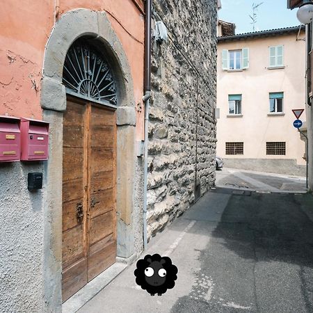 Flat Il Torrazzo XIII Secolo Apartment Alzano Lombardo Exterior photo